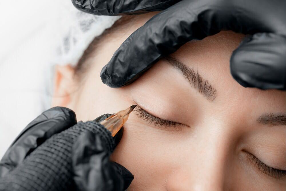 eyelash enhancement